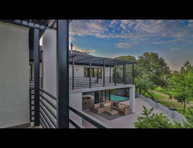 4 BEDROOM HOUSE FOR SALE IN MIDSTREAM ESTATE